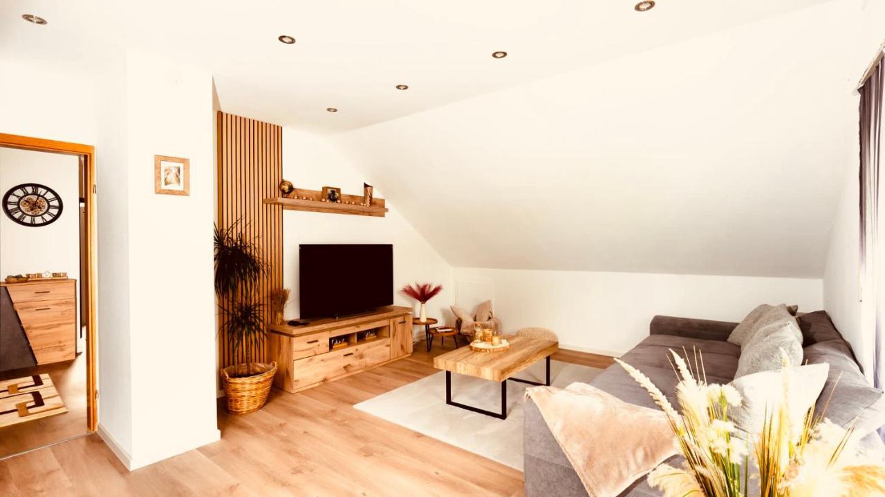 3,5-Zimmer Inkl Arbeitsplatz, Wlan & Free Netflix, Amazon-Free Parken Vollausgestattete Wohnung, 24H Check In ฮัมม์ ภายนอก รูปภาพ